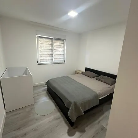 Cozy Near Airport Ilidza Center